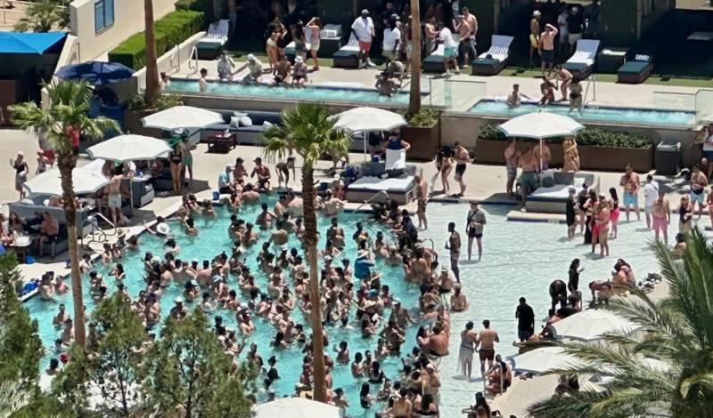 Mgm Signature-22-711 Strip View Jacuzzi Сasa de vacaciones *